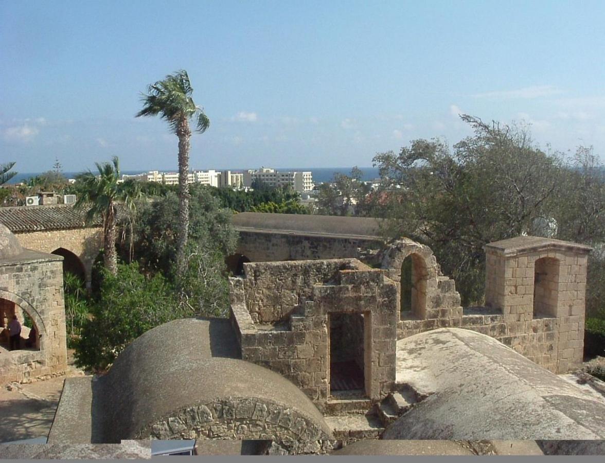 Ayia Napa Sun Central Buitenkant foto